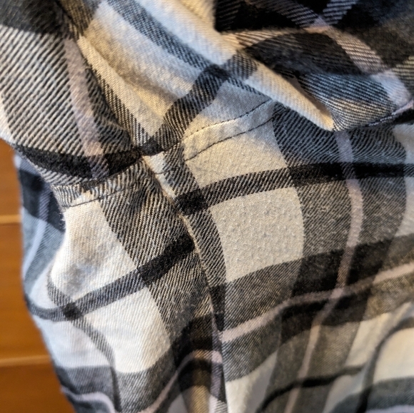 Amm-mazingly SOFT AEO AMERICAN EAGLE PLAID Pleaded Flannel Shirt Jegging Fit - Picture 5 of 11